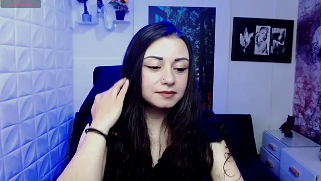 Eva Roussell online show from 19, 11, 2025