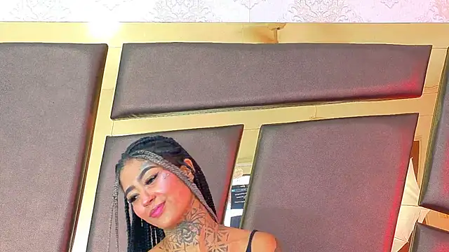 EmilieLake online show from 3, 10, 2025