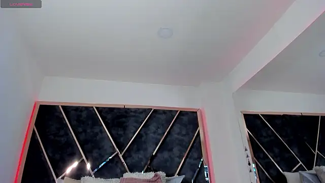 SusanaHenao online show from 26, 3, 2026