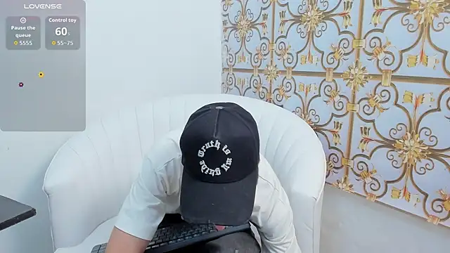 LittleDanny  online show from 15, 11, 2025