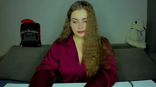 Snapshot of yourgem__ chatting on 18, 9, 2025 yourgem online show from 18, 9, 2025