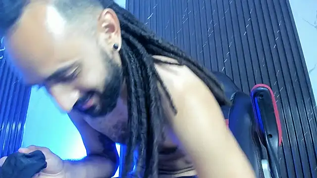 Snapshot of Tatis__ chatting on 10, 10, 2025 Tatis online show from 10, 10, 2025