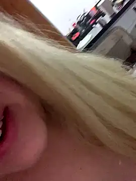 Snapshot of anjinhabs chatting on 22, 11, 2025 anjinhabs online show from 22, 11, 2025