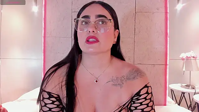 sofiiacarson online show from 28, 5, 2026