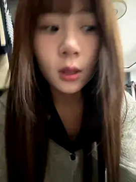 Snapshot of Xiaokui-04 chatting on 27, 10, 2025 Xiaokui-04 online show from 27, 10, 2025