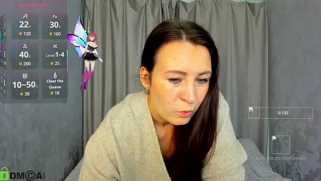 Snapshot of Lea_shadom chatting on 12, 9, 2025 Lea shadom online show from 12, 9, 2025