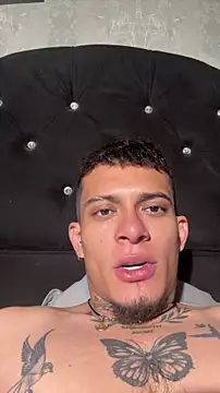 Mrjustin sebas online show from 16, 4, 2026