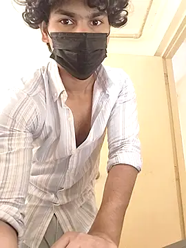 Snapshot of Goodmens5 chatting on 17, 10, 2025 Goodmens5 online show from 17, 10, 2025