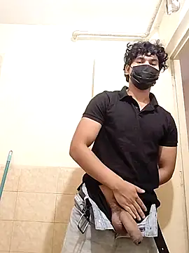 Snapshot of Goodmens5 chatting on 31, 10, 2025 Goodmens5 online show from 31, 10, 2025