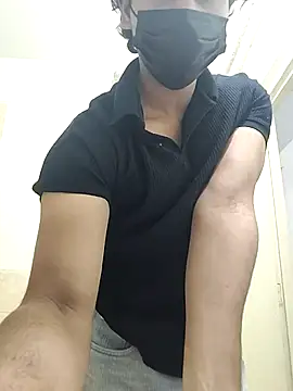 Snapshot of Goodmens5 chatting on 17, 11, 2025 Goodmens5 online show from 17, 11, 2025