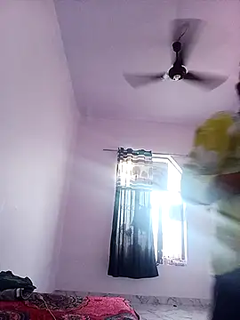 Snapshot of Hot_radha02 chatting on 23, 11, 2025 Hot radha02 online show from 23, 11, 2025