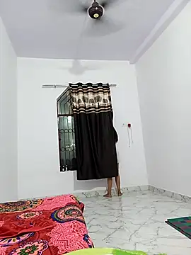 Snapshot of Hot_radha02 chatting on 26, 11, 2025 Hot radha02 online show from 26, 11, 2025