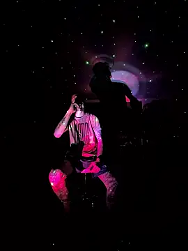 MODEST11 MMiILOO AMARO online show from 11, 1, 2026