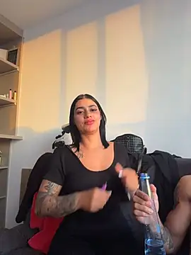 AlannaEvons online show from 26, 6, 2026
