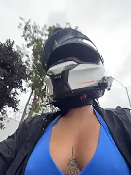 AlannaEvons online show from 30, 6, 2026