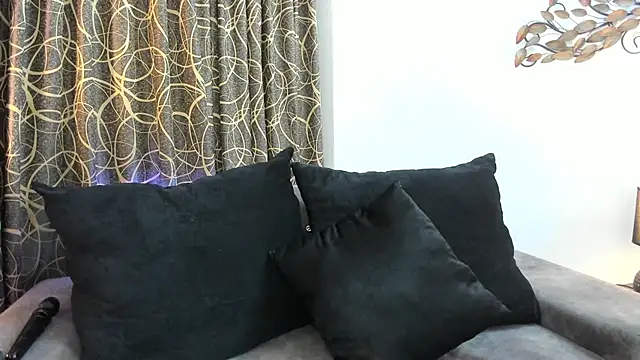 mia skys online show from 16, 2, 2026