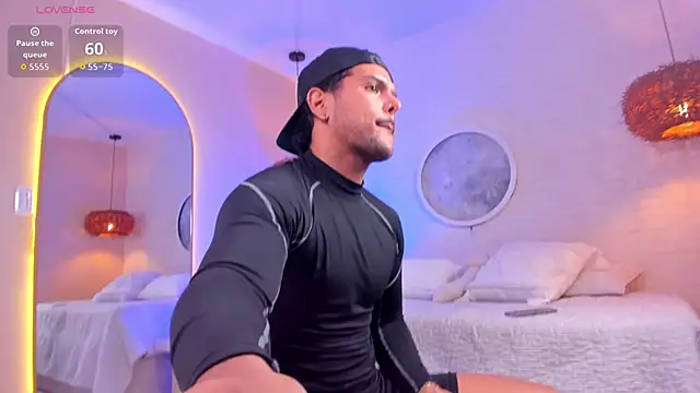 Snapshot of thiago_mercer chatting on 22, 11, 2025 thiago mercer online show from 22, 11, 2025