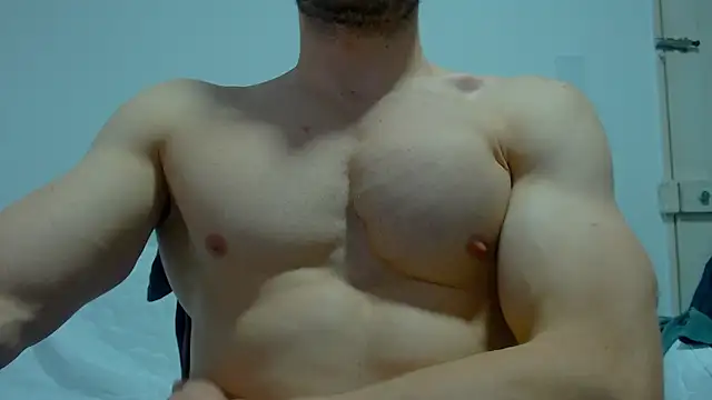 Snapshot of Rocky_Muscle chatting on 9, 5, 2026 Rocky Muscle online show from 9, 5, 2026