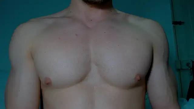 Snapshot of Rocky_Muscle chatting on 15, 6, 2026 Rocky Muscle online show from 15, 6, 2026