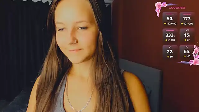 Snapshot of day_may chatting on 5, 10, 2025 day may online show from 5, 10, 2025