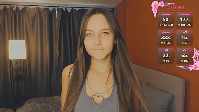 Snapshot of day_may chatting on 18, 10, 2025 day may online show from 18, 10, 2025