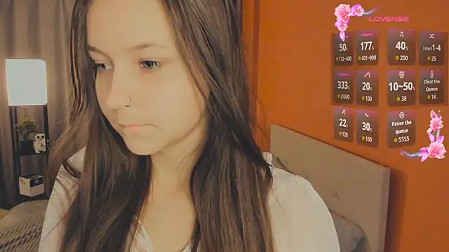 Snapshot of day_may chatting on 4, 12, 2025 day may online show from 4, 12, 2025