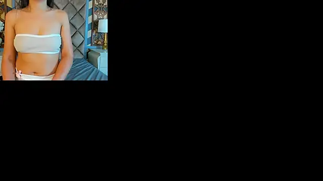 Snapshot of AnnieVegga chatting on 24, 9, 2025 AnnieVegga online show from 24, 9, 2025
