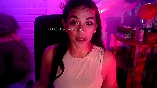 MiiaVelasquez online show from 9, 2, 2026