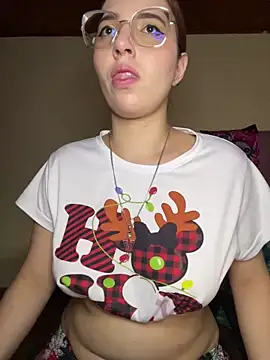 Snapshot of CoraVibes chatting on 14, 12, 2025 CoraVibes online show from 14, 12, 2025