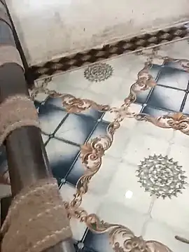 Pooja-guptq online show from 8, 11, 2025