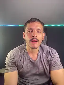 Snapshot of TianZilac chatting on 15, 4, 2026 TianZilac online show from 15, 4, 2026