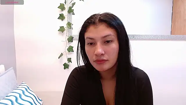 Snapshot of louis_k chatting on 12, 5, 2026 louis k online show from 12, 5, 2026