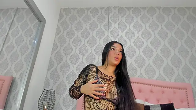 Snapshot of Zahara__18 chatting on 25, 9, 2025 Zahara 18 online show from 25, 9, 2025