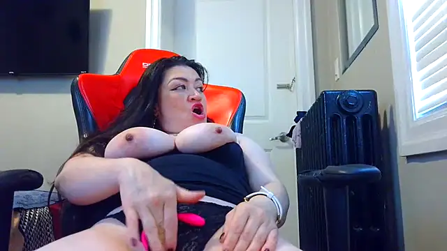 sharoldfox19 online show from 14, 4, 2026