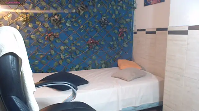 Snapshot of whitebull2606 chatting on 16, 9, 2025 whitebull2606 online show from 16, 9, 2025