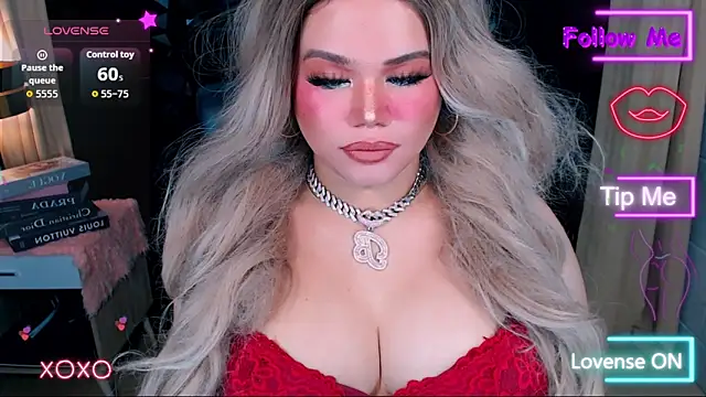 Snapshot of xHugeHarleySelfsuckerx chatting on 18, 11, 2025 xHugeHarleySelfsuckerx online show from 18, 11, 2025