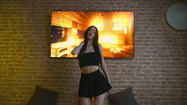 LessyLuiz online show from 10, 9, 2025