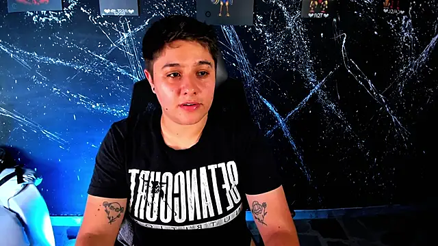 Snapshot of IanGilbert chatting on 8, 9, 2025 IanGilbert online show from 8, 9, 2025