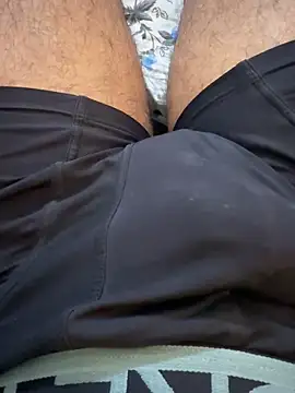 Snapshot of Honeyxoxx chatting on 4, 10, 2025 Honeyxoxx online show from 4, 10, 2025