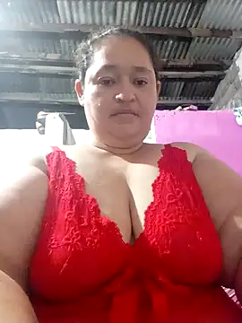 Snapshot of Sexyy-BBW chatting on 16, 10, 2025 Sexyy-BBW online show from 16, 10, 2025