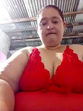 Snapshot of Sexyy-BBW chatting on 19, 10, 2025 Sexyy-BBW online show from 19, 10, 2025