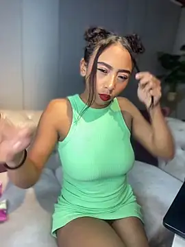 Snapshot of Salome_pink1 chatting on 7, 10, 2025 Salome pink1 online show from 7, 10, 2025