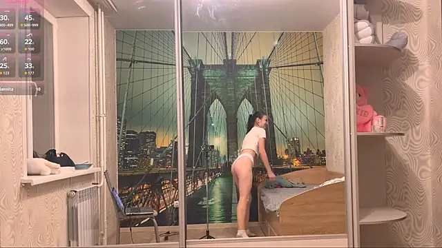 Snapshot of TianaWidell chatting on 26, 10, 2025 TianaWidell online show from 26, 10, 2025