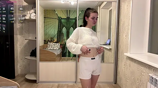 Snapshot of TianaWidell chatting on 17, 11, 2025 TianaWidell online show from 17, 11, 2025