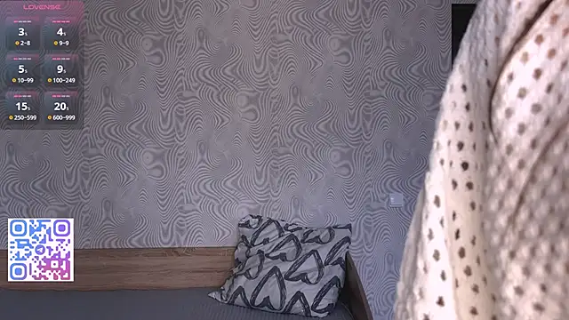 Snapshot of TianaWidell chatting on 26, 11, 2025 TianaWidell online show from 26, 11, 2025