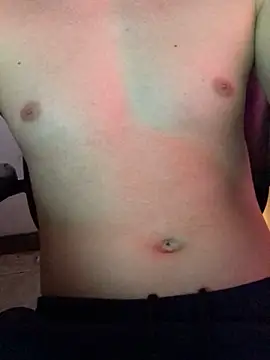 Snapshot of LiamMason chatting on 10, 9, 2025 LiamMason online show from 10, 9, 2025