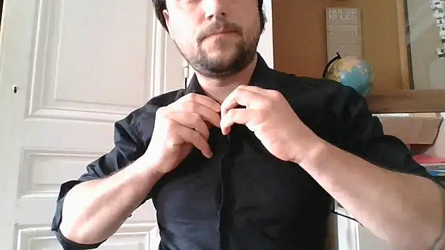 Titilouonlyf69 online show from 9, 6, 2026