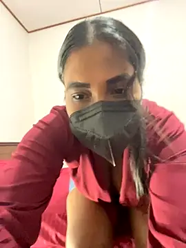 Snapshot of Choco_Chuby chatting on 15, 11, 2025 Choco Chuby online show from 15, 11, 2025