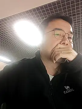 Snapshot of nnnnnan9527 chatting on 14, 10, 2025 nnnnnan9527 online show from 14, 10, 2025