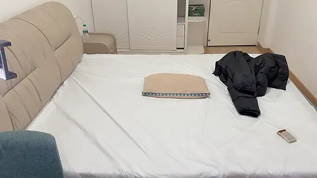 STxuguanhan online show from 1, 12, 2025